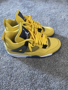 Air Jordan 4 Lightning sz 10 Worn Once, OG All