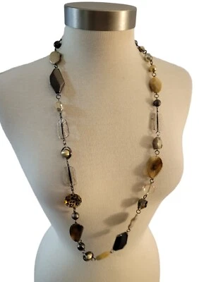 Collar de cuentas largas New York And Company estampado animal 36" Foto 1 de 4