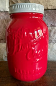 Tarro de galletas de cerámica World Market RED Mason Jar NUEVO retirado - Imagen 1 de 9