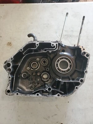 1986-1988 Suzuki SP125 SP200 DR200 DR125 Left crankcase engine case half - Image 1 of 4