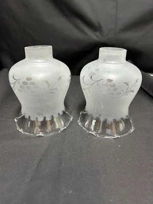 (1)  One Ceiling FAN GLOBE GLASS DECORATIVE GLOBES - Image 1 of 4