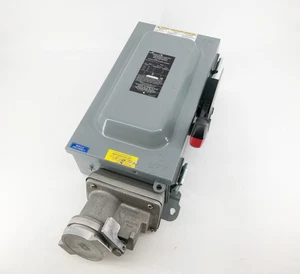 New Cooper Crouse-Hinds WSRD6352 Interlocked Receptacle 60A Model M4 - No Box - Picture 1 of 12