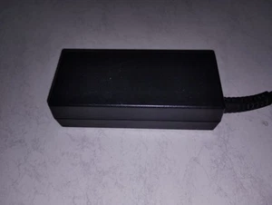 HP PPP009A 677774-004 693711-001 AD9043-021G2 DC 19,5V 3,33A 65W Hohlst. 7,4mm - Bild 1 von 5