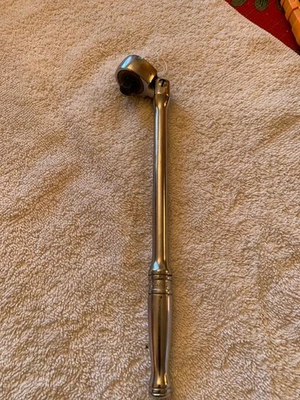 SNAP ON SWIVEL RACHET F670 - Image 1 of 4