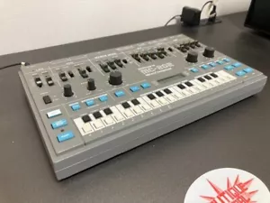 Roland MC 202 Synthesizer Micro Composer Good condition AC100V From Japan Used - Picture 1 of 12
