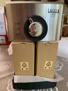 Gaggia Viva Delux RI8423/12 950 W Macchina per Caffe -Cialda O Macinato - Foto 1 di 6