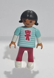 PLAYMOBIL FIGURA NIÑA MORENA - 16/8/23 - Imagen 1 de 1