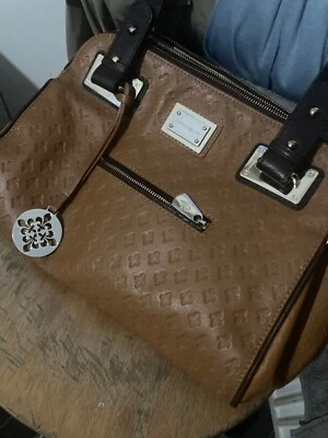 patrick cox tan leather handbag - Image 1 of 2