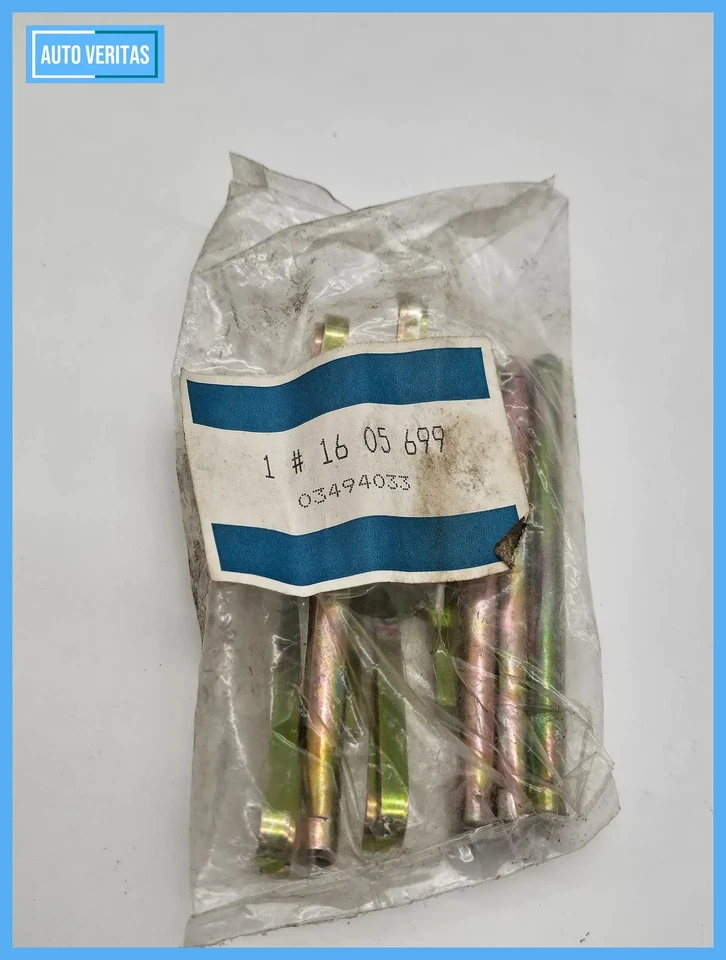 Original Opel accessory kit disc brake lining GM 1605699 03494033 - Image 1 of 3