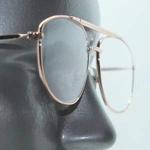 Small Aviator Style Gold Frame Classic Reading Glasses +1.00 Lens Strength - Picture 1 of 4