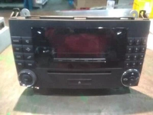 Mercedes Benz A-Klasse W169 Bj.2007 MF2750 Autoradio 1698700689 - Bild 1 von 3