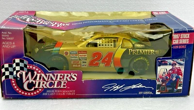 Winners Circle Jeff Gordon #24 DuPont 1997 Monte Carlo 1:24 Die Cast NASCAR - Image 1 of 4