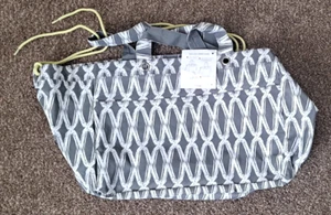 31 Thirty One Soft Utility Tote in Charcoal links. Great for beach and pool! - Picture 1 of 3