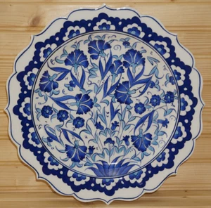 Arte de pared pintado a mano Kervan Gini plato de pavo, 12 1/4" (S13) - Imagen 1 de 10