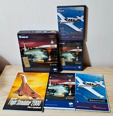 Microsoft flight simulator 2000 PC game - Image 1 of 4