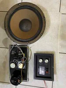 SANSUI SP-1700 3 WAY 5 SPEAKERS (full functional) - Picture 1 of 4