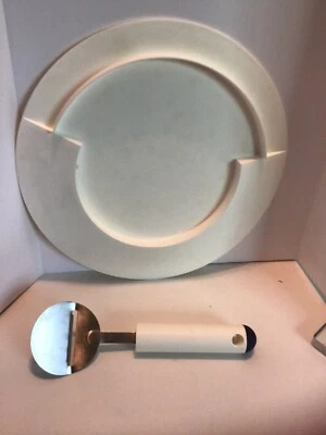 Tupperware Cheese  & Cracker Tray & Slicer NEW Vintage - Image 1 of 3