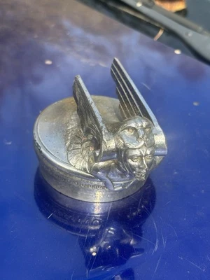 Tapa radiador Chevy 1929-31 vintage original Foto 1 de 4