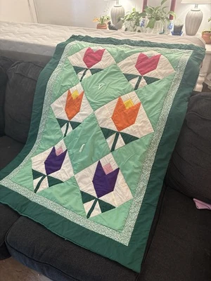Vintage Tulip Quilt  49 X 35 - Image 1 of 4