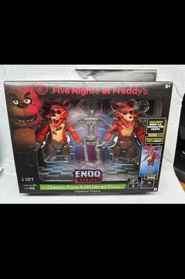 Five Night At Freddy’s Endo Series Classic Foxy & Withered Foxy Collector Figure - Image 1 of 4