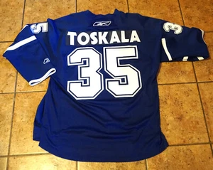 Toronto Maple Leafs Vesa Toskala Men's XL jersey with 2008 Stanley Cup patch - Picture 1 of 3