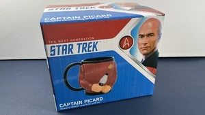 STAR TREK - CAPTAIN PICARD - KERAMIK GEFORMTER BECHER - BRANDNEU 18 UNZEN - 55977 - Bild 1 von 7