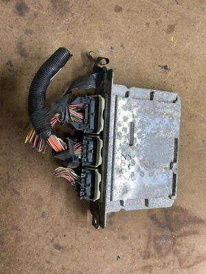 Ford Van E250 E350 2006 módulo de control del motor de 4,6 L 6C2A-12A650-KE M9146 DG Foto 1 de 4