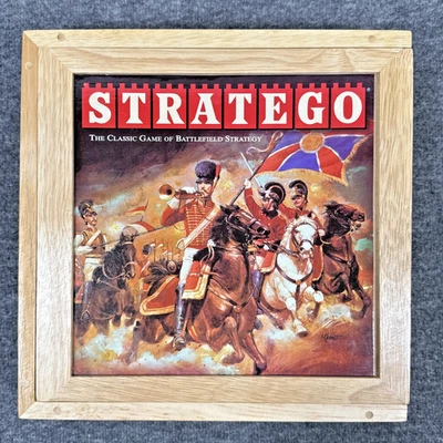 STRATEGO Nostalgia Caja Madera Serie 2002 Juego de Mesa 100% Completo Caja Abierta Foto 1 de 4