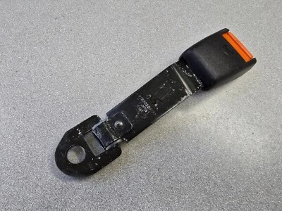 BONITO RECEPTOR CINTURÓN SEGURIDAD HOMBRO TRASERO AUTOMÁTICO ORIGINAL PORSCHE 928 LT L5 USADO Foto 1 de 4