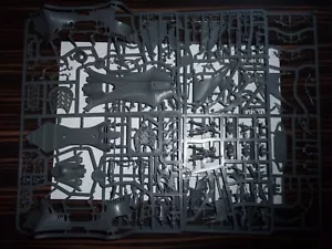 Warhammer 40.000 - Drukhari Ravager - komplett auf Anguss - Bild 1 von 4