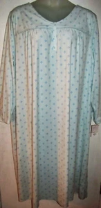NWT Womens CROFT BARROW Light Aqua Soft Minky Fleece LONG Nightgown 3X - Picture 1 of 1