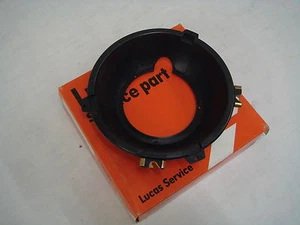 GENUINE LUCAS - HALF BOWL SEATING RIM (PLASTIC) - 54058414 - Picture 1 of 3