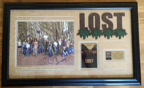 Lost Cast Picture IN Black Frame Orginalen Signatures Season 1 33 1/2x20 1/2in Cover