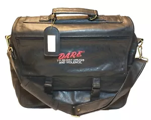 Vintage D.A.R.E. Borsa in pelle per laptop borsa sensibilizzazione sulla droga portafoglio polizia usata in ottime condizioni - Foto 1 di 13