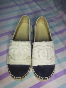 Chanel Authentic Logo Cc Solid Black Espadrille size 35 - Picture 1 of 14