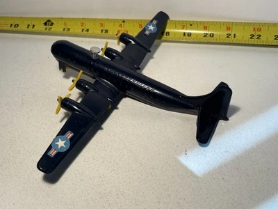 THOMAS TOYS USAF BOEING 377 STRATOCRUISER BOMBARDERO ATÓMICO DÉCADA DE 1950 REPUESTOS O REPARACIÓN Foto 1 de 4