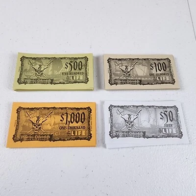 Pirates Of The Caribbean Dead Man's Chest Game of Life Replacement Money 2005 - Image 1 of 4