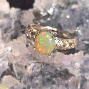 "Vaelora" Lightning Ridge Crystal Opal 2.30 Ct 925 Silver Adjustable Ring US ... - Picture 1 of 7