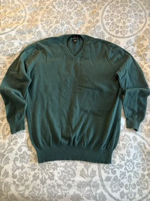 Jos A Bank 100%Cashmere V-Neck Sweater Men Sz L - Image 1 of 4