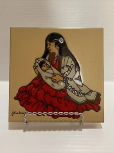 Vintage Earthtones Kunstfliese Indianer Mutter und Kind 1984 Leone Kuhne - Bild 1 von 6