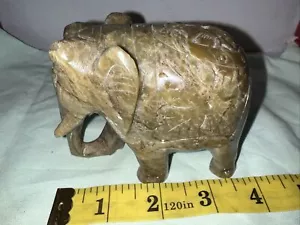 Massiver harter Stein geschnitzter Elefant - Bild 1 von 7