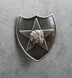 INSIGNIA PIN SOLAPA PELTRE 2DA DIVISIÓN DE INFANTERÍA 1 PULGADA EJÉRCITO DE ESTADOS UNIDOS - Imagen 1 de 2