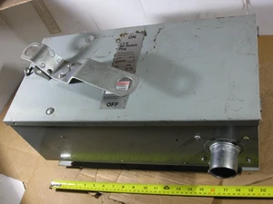 ITE BD Switch Plug BOS14324 Bus Fusible 240V 200A 3PH - Picture 1 of 24