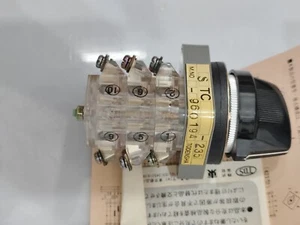 Rotary Changeover Selector Control Switch Panel Mounted CAM SWITCH - Picture 1 of 10