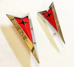 NEW! 08-09 Pontiac G6 Arrowhead Arrow Emblem Badge Kit Set Pair! GXP - Picture 1 of 3