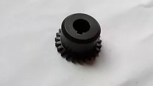 MUREX / ESAB / TECARC / MILLER / SAF MIG WELDER MAIN DRIVE GEAR (4 ROLL SYSTEM) - Picture 1 of 1