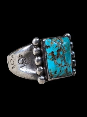VINTAGE KEWA VIDAL ARAGON TURQUOISE STAMPWORK STERLING SILVER RING SIZE 10.75/11 - Image 1 of 4