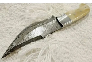 COSTUM HANDE MADE DAMASCUS SKINNER HUNTING KNIFE WITH CAMEL BONE HANDLE& LEATHER - Picture 1 of 4