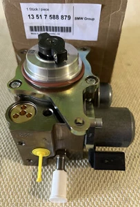GENUINE MINI Direct Injection High Pressure Fuel Pump on Engine for Mini Cooper - Picture 1 of 7
