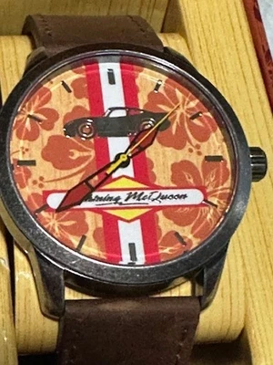 Disney D23 Expo Cars Lightning McQueen edição limitada relógio de evento LE 300 NOVO - Imagem 1 de 4